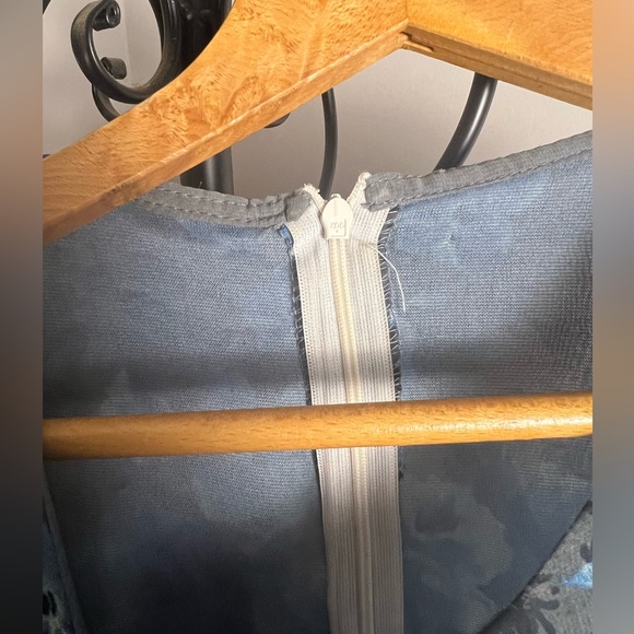 Handmade Dress - Picture 4 of 7